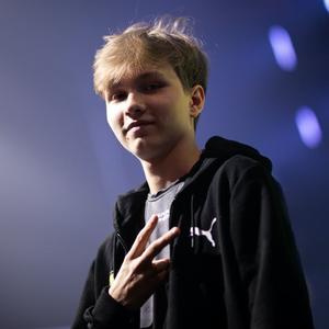 级赛事里隐 级赛事里隐